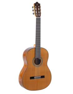 Guitarra Admira Carmen...